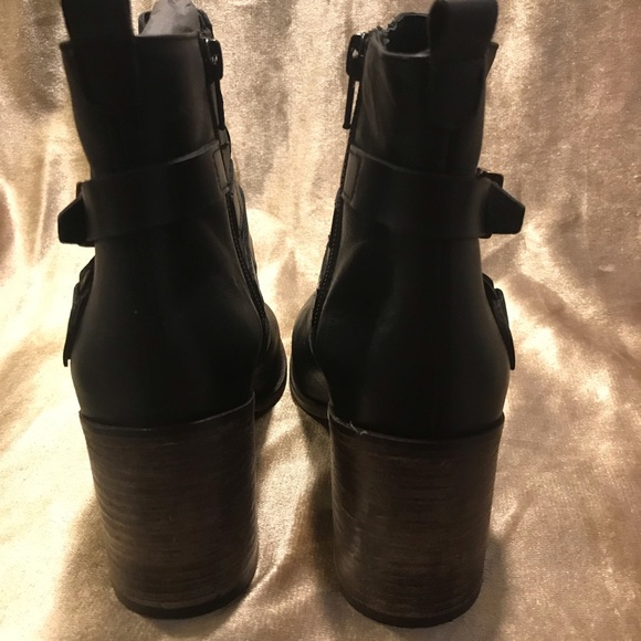 Firth Booties - Picture 3 of 5